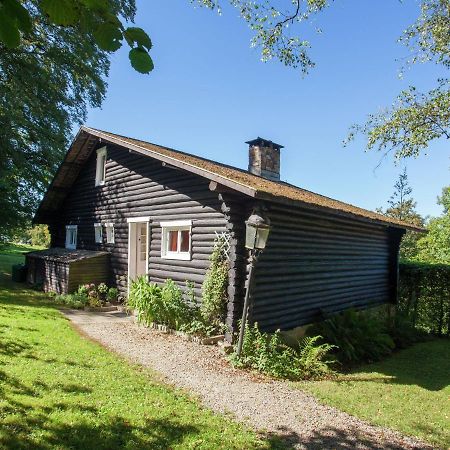 Open Wooden Chalet Built Against A Hill Francorchamps Eksteriør bilde